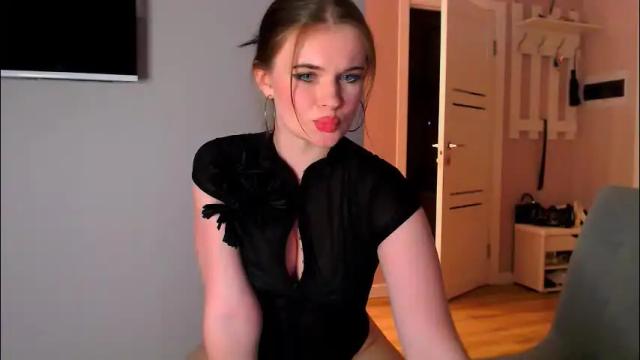 Image 8 of alexabuttler Stream on Chaturbate on 1 month ago