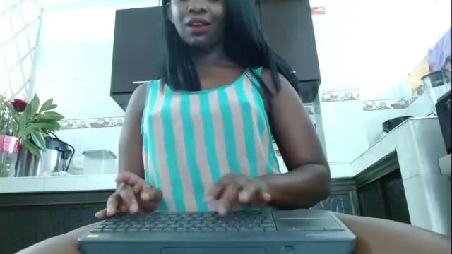 Image 8 of alexagons Stream on Chaturbate on 1 month ago