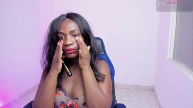 Image 4 of alexagons Stream on Chaturbate on 28 days ago