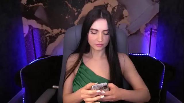 Image 6 of alexagreyyy Stream on Chaturbate on 3 months ago