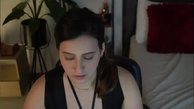 Image 4 of alexajhonsonof Stream on Chaturbate on 1 month ago