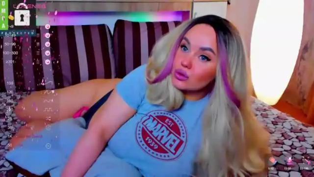 Image 2 of alexalavibes Stream on Chaturbate on 15 months ago