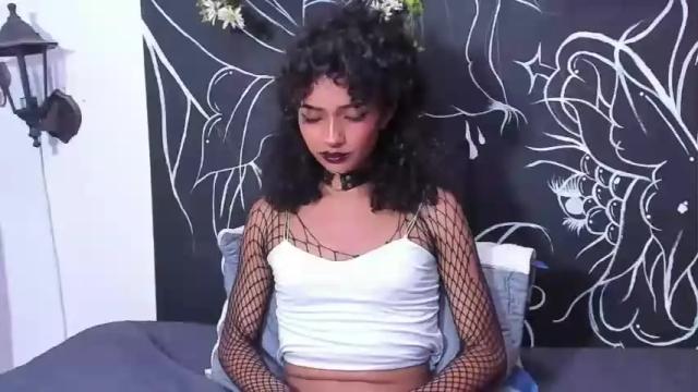 Image 10 of alexalennox Stream on Chaturbate on 13 months ago
