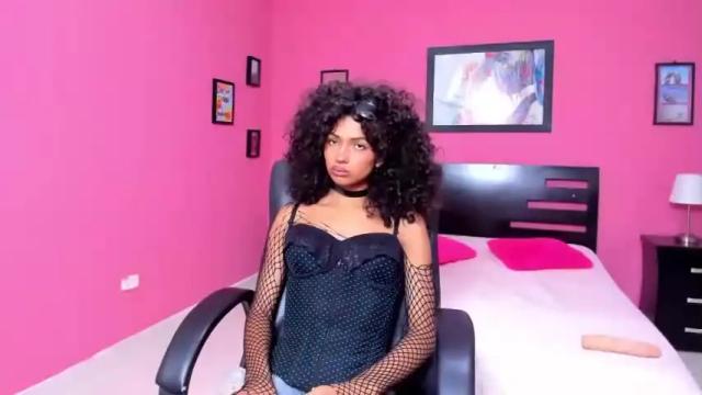 Image 10 of alexalennox Stream on Chaturbate on 13 months ago