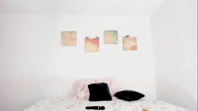 Image 6 of alexalovecastle1 Stream on Chaturbate on 1 day ago