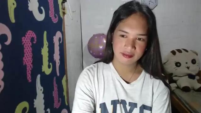 Thumbnail 3, alexamorecum_24's Stream at Chaturbate, 18 months ago