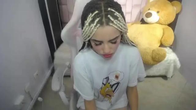 Image 4 of alexandra39_b Stream on Chaturbate on 16 months ago