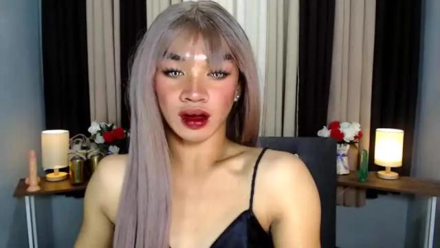 Image 8 of alexandra_bigcock Stream on Chaturbate on 16 months ago