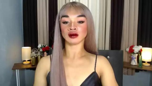 Image 12 of alexandra_bigcock Stream on Chaturbate on 16 months ago