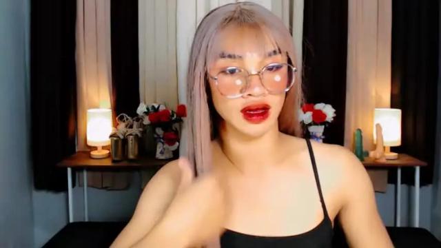 Image 6 of alexandra_bigcock Stream on Chaturbate on 16 months ago