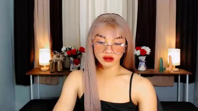Image 7 of alexandra_bigcock Stream on Chaturbate on 16 months ago