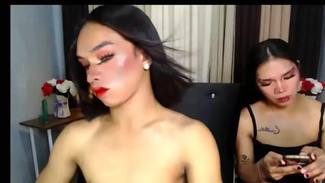 Image 7 of alexandra_bigcock Stream on Chaturbate on 15 months ago