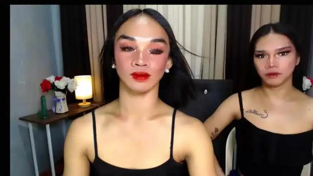 Image 8 of alexandra_bigcock Stream on Chaturbate on 15 months ago