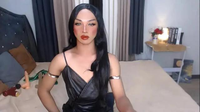 Image 6 of alexandra_bigcock Stream on Chaturbate on 3 months ago