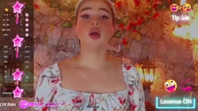Image 11 of alexandra_evanz Stream on Chaturbate on 15 months ago