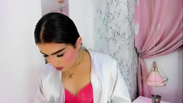 Image 7 of alexandra_evanz Stream on Chaturbate on 11 days ago