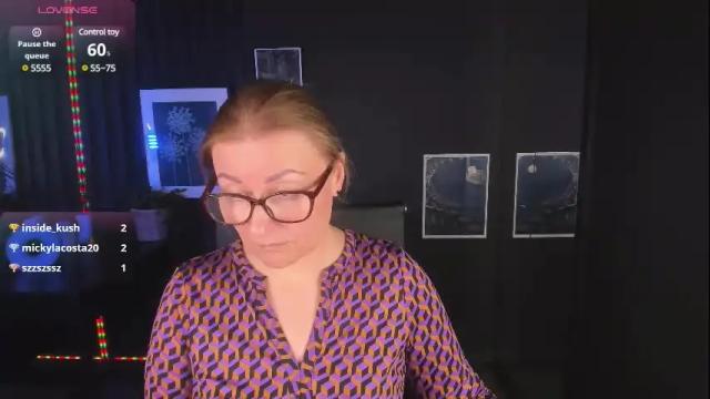 Image 12 of alexandra_kind Stream on Chaturbate on 9 days ago