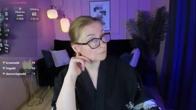 Image 11 of alexandra_kind Stream on Chaturbate on 6 days ago