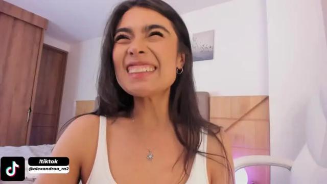 Image 2 of alexandra_ra1 Stream on Chaturbate on 15 months ago