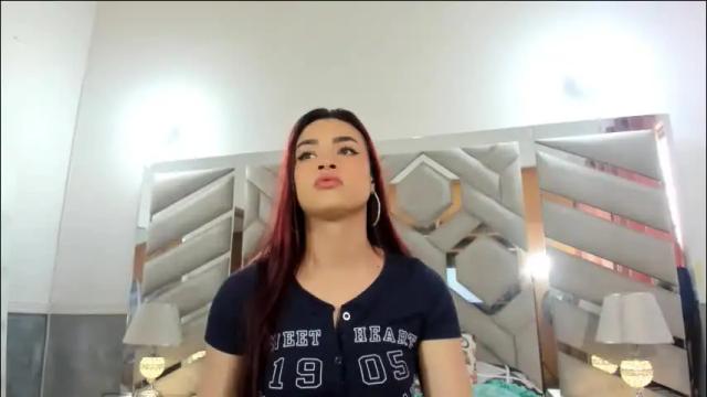 Image 3 of alexandra_wonder69x Stream on Chaturbate on 1 month ago