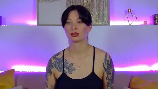 Image 3 of alexandrabloom Stream on Chaturbate on 29 days ago