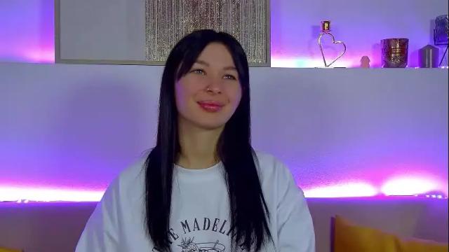 Image 7 of alexandrabloom Stream on Chaturbate on 2 months ago
