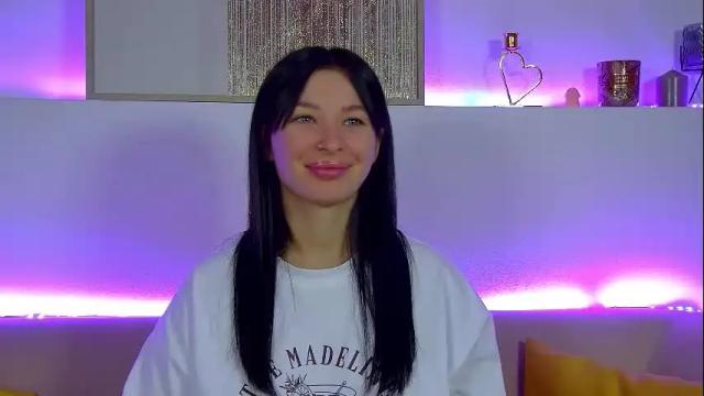 Image 8 of alexandrabloom Stream on Chaturbate on 2 months ago