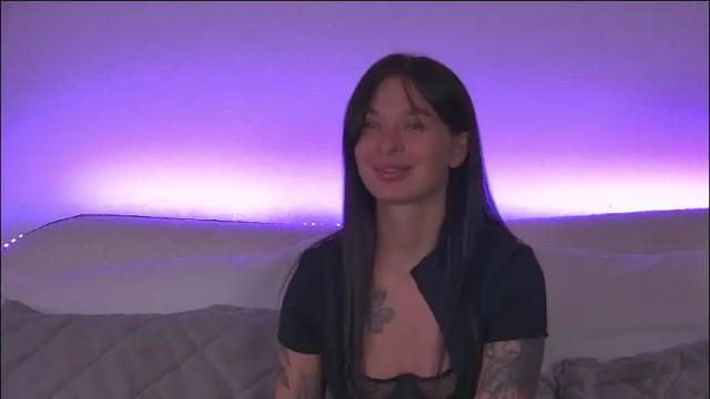 Image 6 of alexandrabloom Stream on Chaturbate on 1 month ago