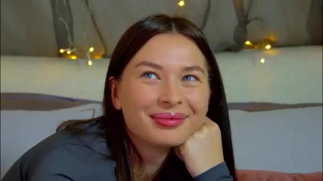 Image 12 of alexandrabloom Stream on Chaturbate on 1 month ago