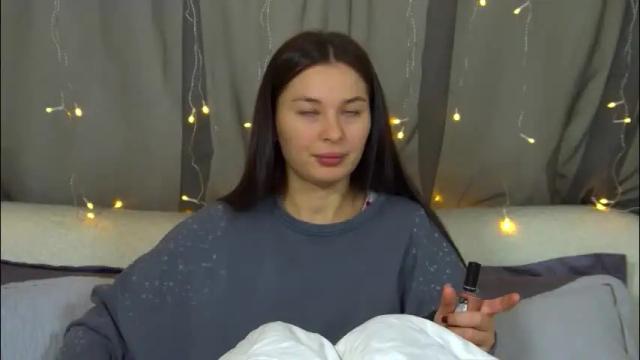 Image 11 of alexandrabloom Stream on Chaturbate on 1 month ago