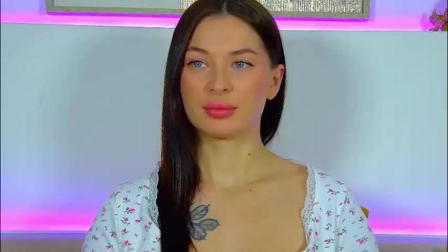 Image 12 of alexandrabloom Stream on Chaturbate on 15 days ago