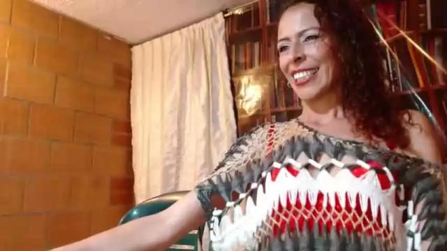 Image 11 of alexandrahornysexi Stream on Chaturbate on 13 months ago