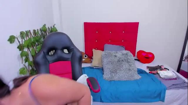 Image 10 of alexandramaravilla Stream on Chaturbate on 28 days ago
