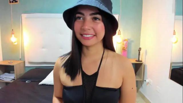 Image 11 of alexandramillerr Stream on Chaturbate on 13 days ago