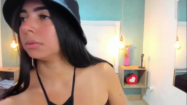 Image 8 of alexandramillerr Stream on Chaturbate on 13 days ago