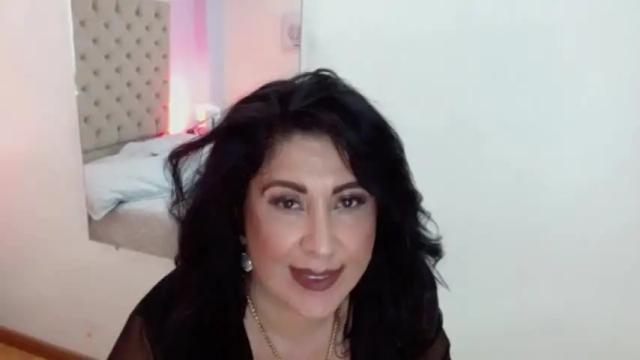 Image 10 of alexandrareyes__ Stream on Chaturbate on 14 months ago