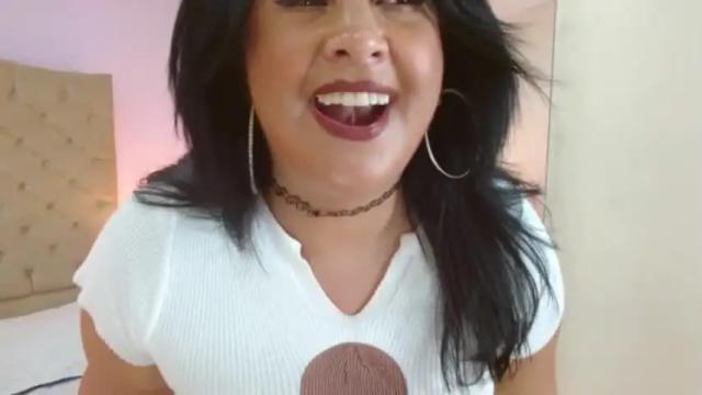Image 8 of alexandrareyes__ Stream on Chaturbate on 13 months ago