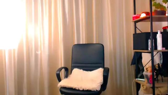 Image 7 of alexandrawooow Stream on Chaturbate on 11 days ago