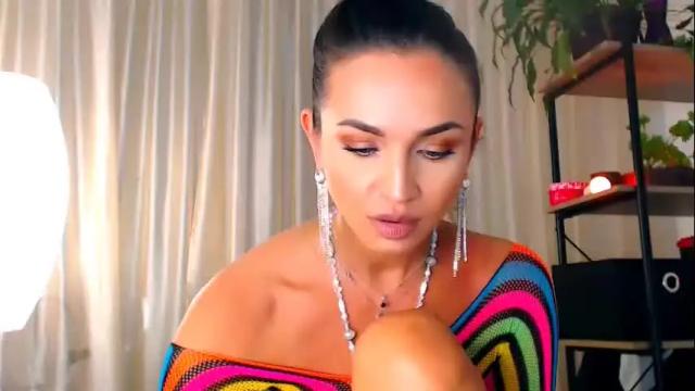 Image 11 of alexandrawooow Stream on Chaturbate on 1 month ago