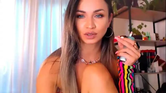 Image 6 of alexandrawooow Stream on Chaturbate on 27 days ago