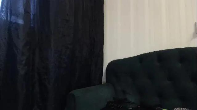 Image 8 of alexandrazaryanova Stream on Chaturbate on 1 month ago
