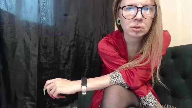 Image 2 of alexandrazaryanova Stream on Chaturbate on 1 month ago