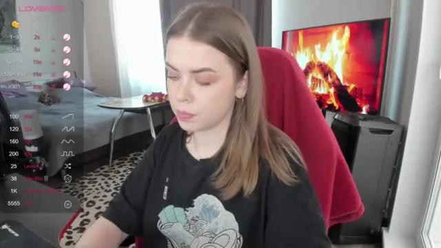 Image 12 of alexandria_new Stream on Chaturbate on 16 months ago
