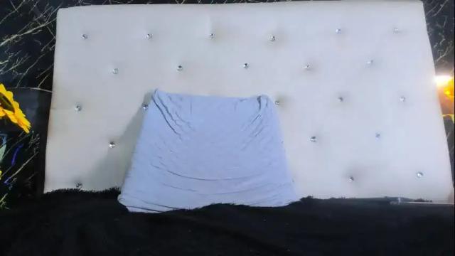 Image 2 of alexasmith__23 Stream on Chaturbate on 2 days ago