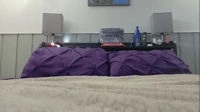 Image 6 of alexassts Stream on Chaturbate on 26 days ago