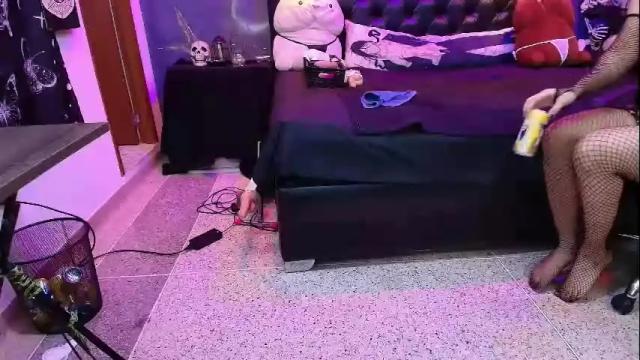 Image 6 of alexhoe_ Stream on Chaturbate on 1 month ago