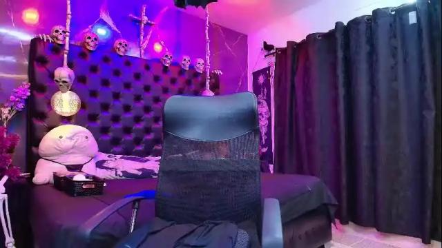 Image 6 of alexhoe_ Stream on Chaturbate on 23 days ago