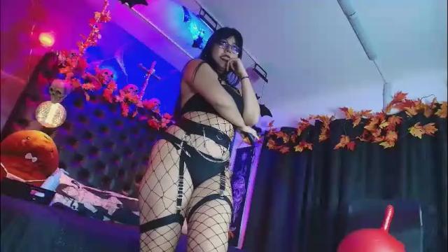 Image 3 of alexhoe_ Stream on Chaturbate on 1 month ago