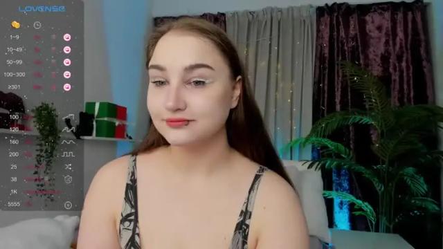Image 2 of alexholiday_ Stream on Chaturbate on 13 months ago