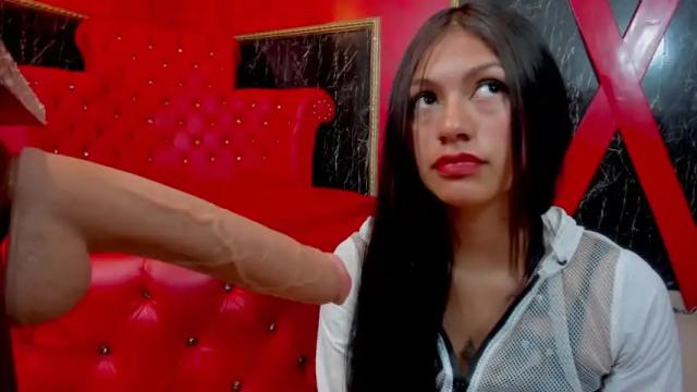 Image 4 of alexiaacooper Stream on Chaturbate on 16 months ago
